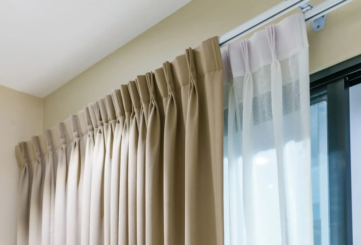 Benefits Of Installing Curtains Dubai